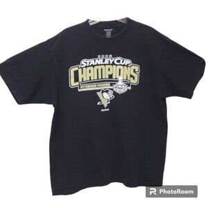Reebok Pittsburgh Penguins 2009 Stanley Cup Champions Team Roster on Back SS Tee